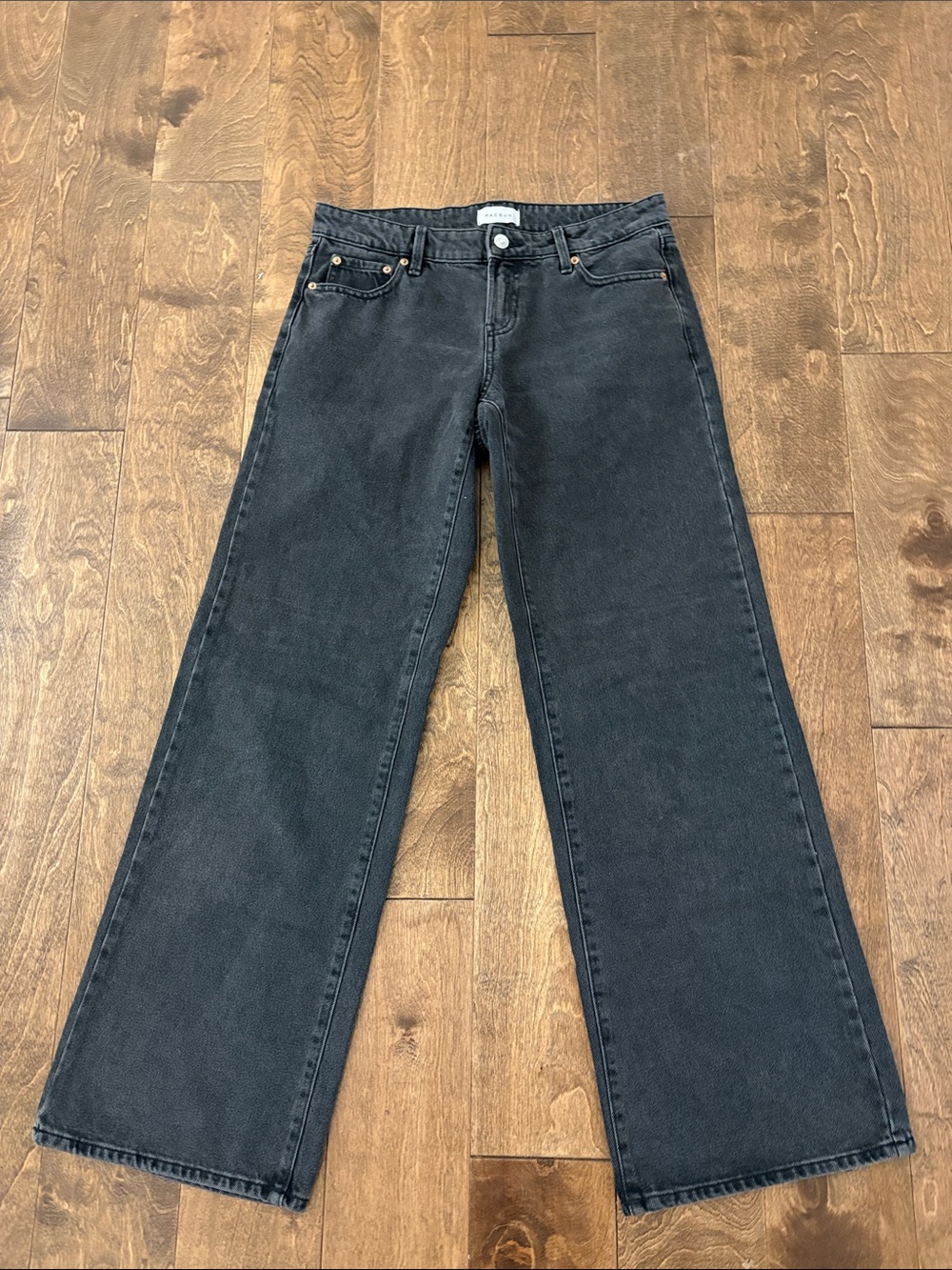 Zoe low rise girlfriend jeans black- pacsun